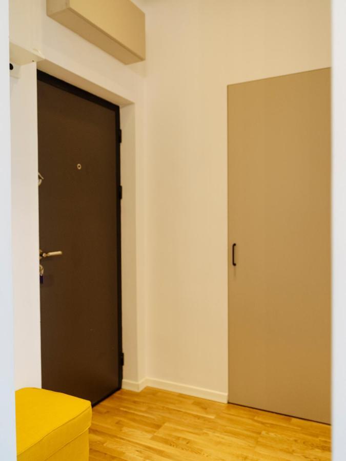 Sunny 2Br Flat - Top Location - Amazing Balcony Bukarest Exterior foto