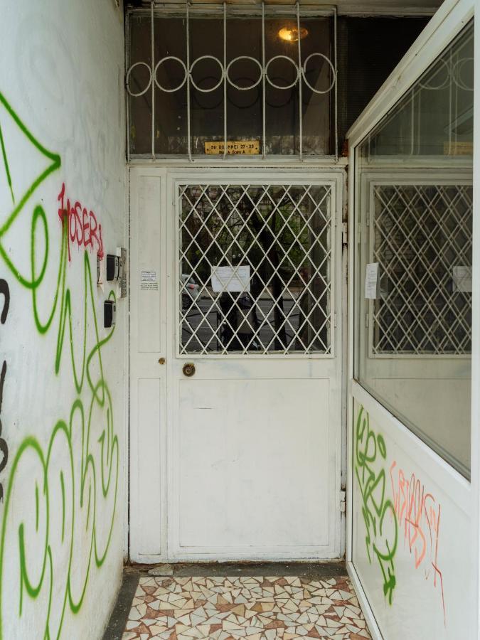 Sunny 2Br Flat - Top Location - Amazing Balcony Bukarest Exterior foto