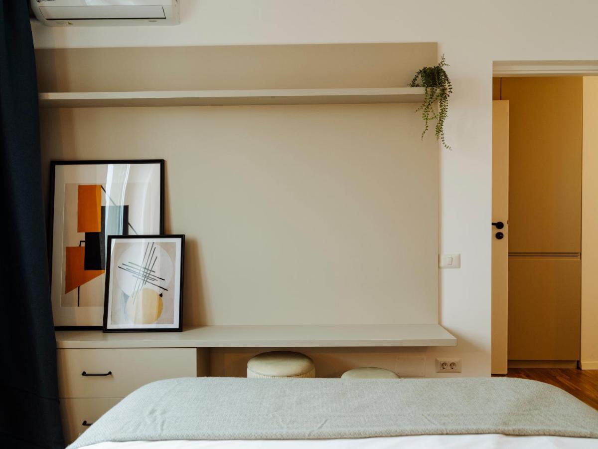 Sunny 2Br Flat - Top Location - Amazing Balcony Bukarest Exterior foto