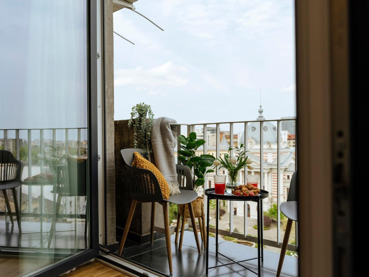 Sunny 2Br Flat - Top Location - Amazing Balcony Bukarest Exterior foto